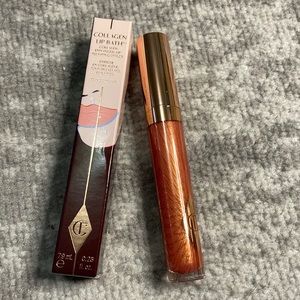 Charlotte Tilbury Collagen Lip Bath in peachy Plump